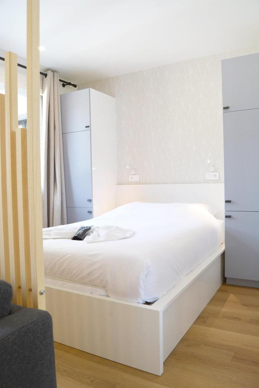 Le Cent-Quatorze Apartment in Chartres
