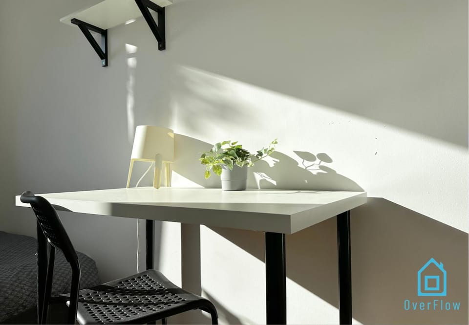 Manhattan Room - Peaceful Retreat, 10 Minutes to Gdańsk Old Town & Seaside Vacation rental in Gdansk