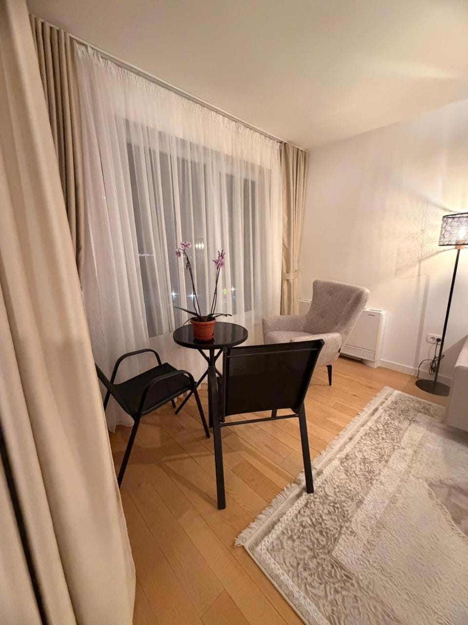 Modern Riverside Apartment Apartment in Sarajevo
