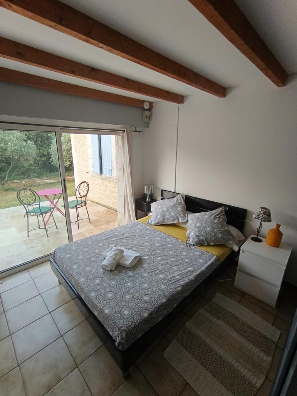 Appartement en pleine nature - Piscine Apartment in Rognes