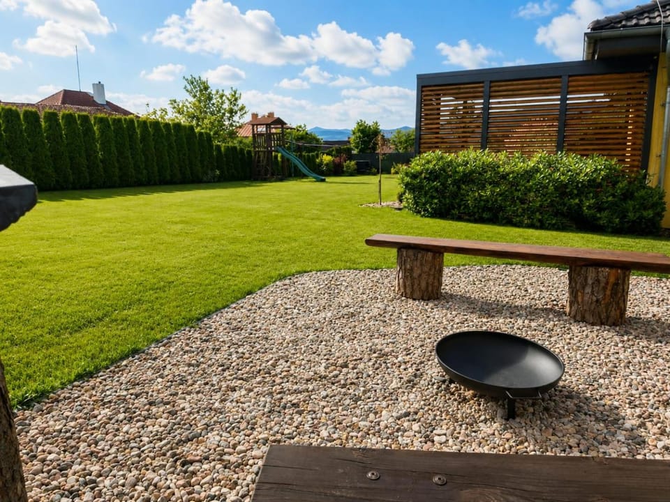 Garden, Garden view