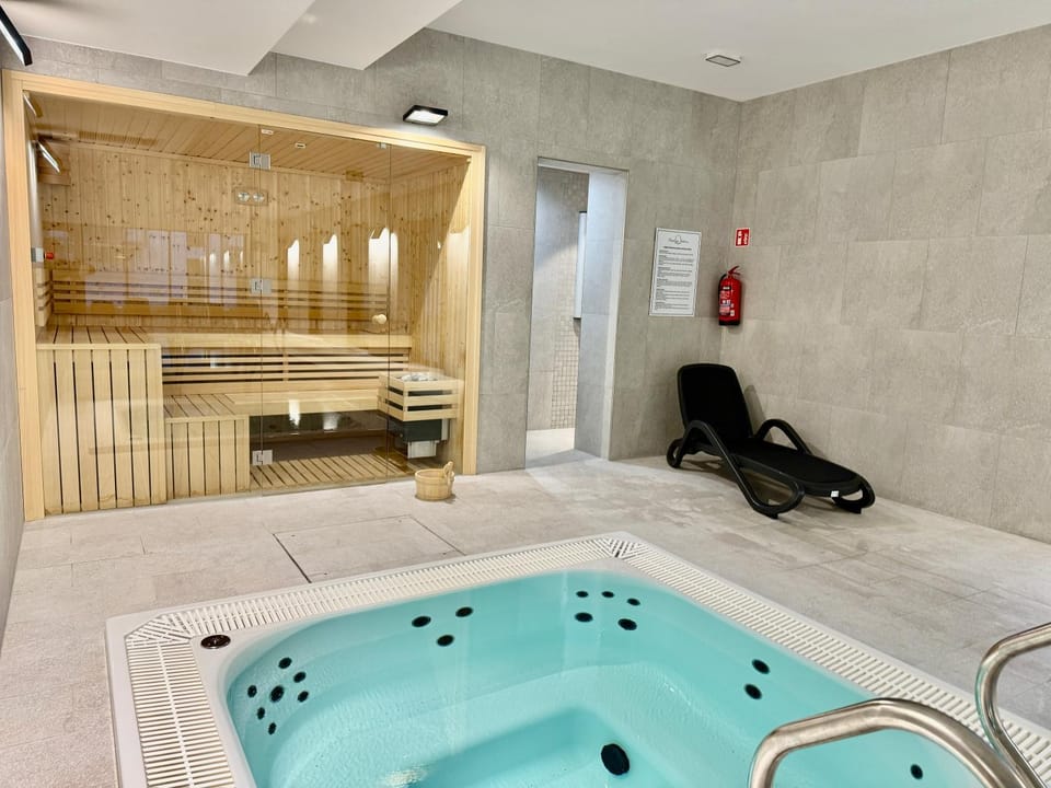 Rezydencja Niechorze D302 Classik z Basenem, Sauną, Jacuzzi, przy samej PLAŻY - 5D Apartments Apartment in West Pomeranian Voivodeship, Poland