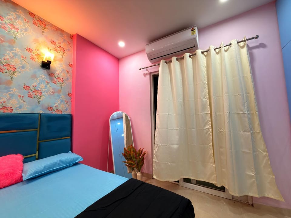 Skyline Bloom Apartment in Noida