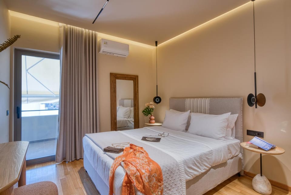 Bed, Photo of the whole room, Bedroom, air conditioner