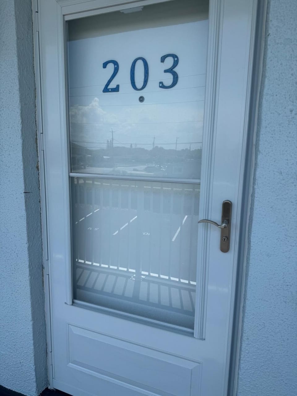 Cozy Beachside Condo - Steps to Ocean - New Smyrna Beach Apartment in New Smyrna Beach