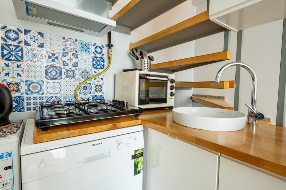Stylish Duplex with Elevator Apartment in Istanbul
