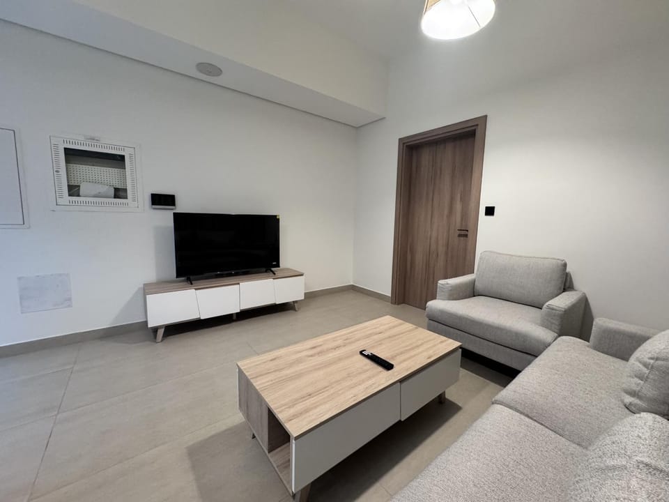 Your Dubai Stay -Spacious 1BR - Prime Location Apartment in Dubai