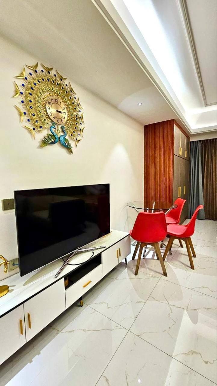 The Urban Oasis Suite Apartment in Karachi