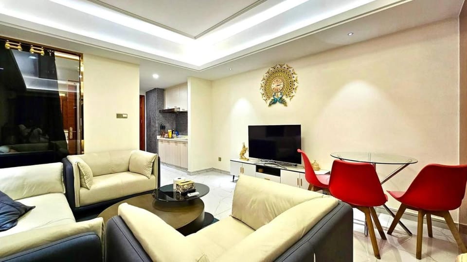 The Urban Oasis Suite Apartment in Karachi