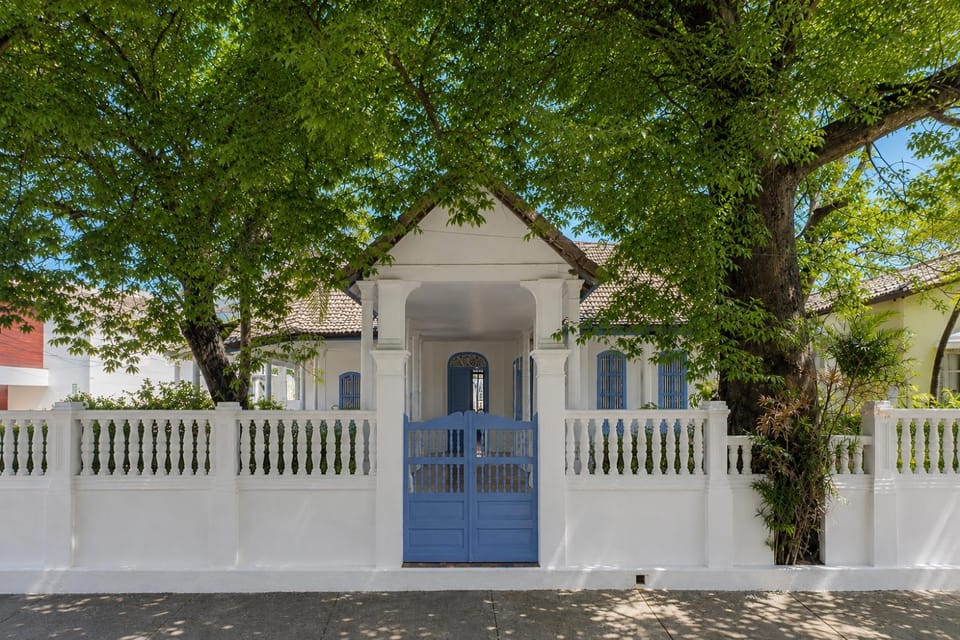 Facade/entrance