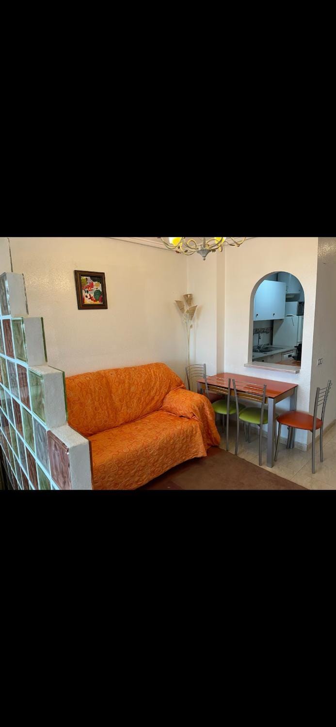 Apartamento en Torrevieja a 600m de la playa Apartment in Torrevieja