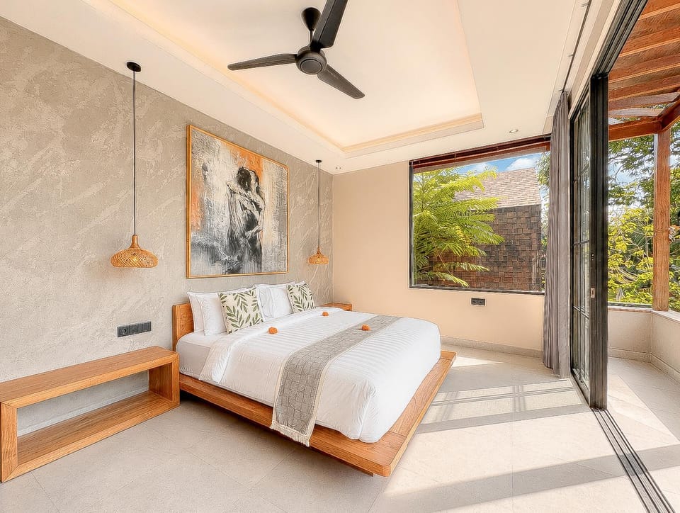 Bed, Photo of the whole room, Bedroom