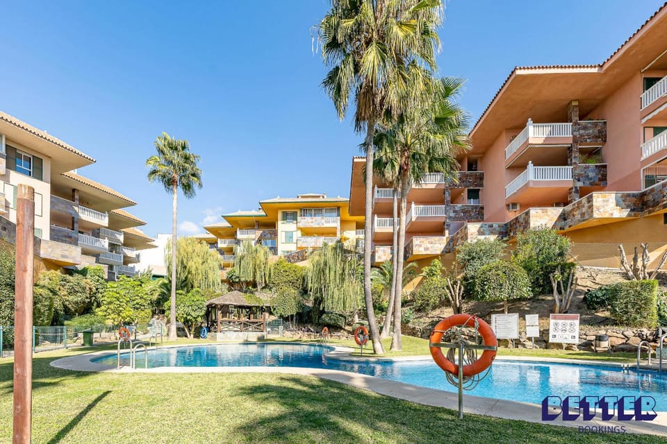 Casa Aluna - 3BR Premium Location Higueron Apartment in Costa del Sol