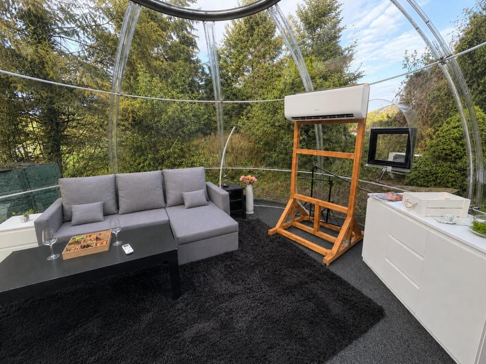 Skyhomes Bubble Hotel Luxury tent in Prague