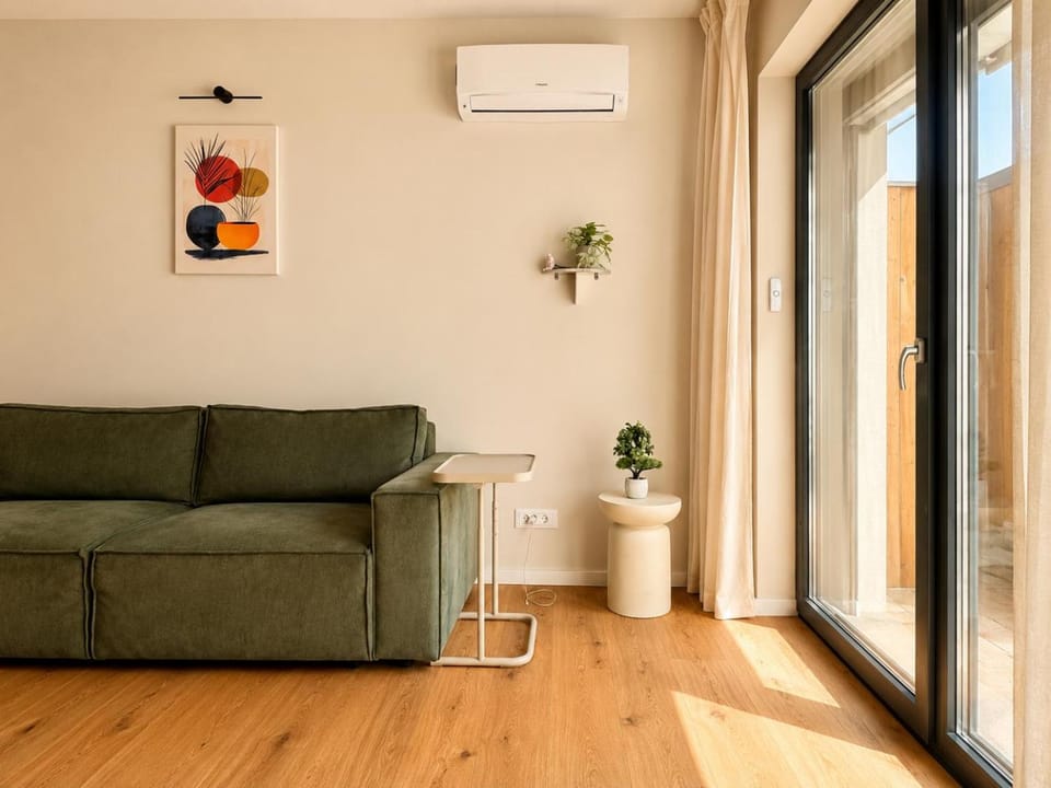 Living room, air conditioner