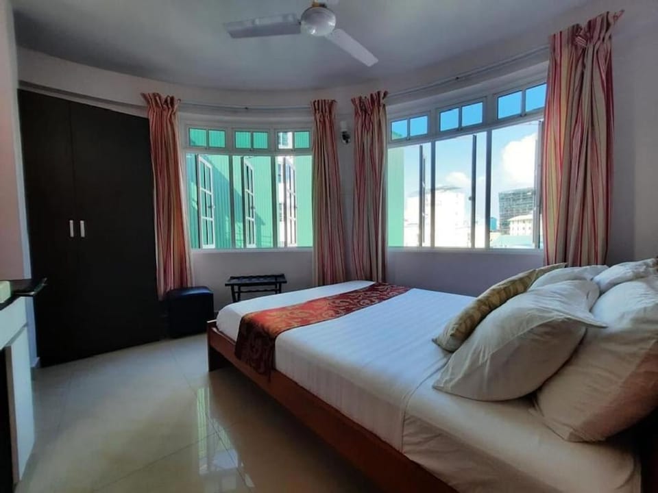 Maison des Palmiers Campground/ 
RV Resort in Monaco