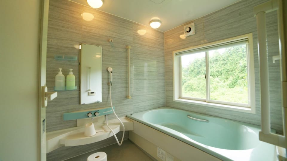 Bathroom, Bath