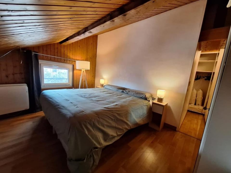 Thonon Town Centre & Lake Apartment in Thonon-les-Bains