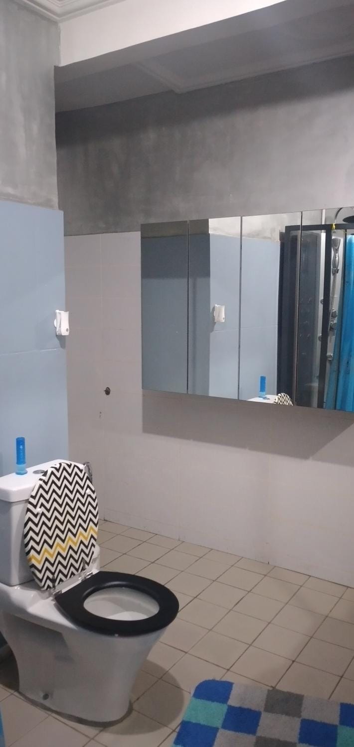 F3 Rouge chez Albertine Apartment in Douala