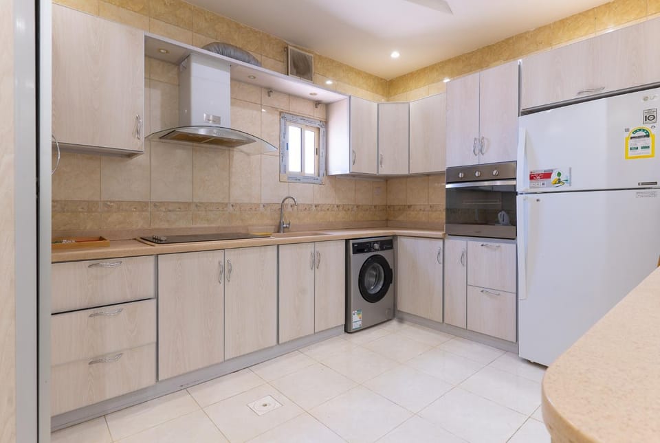 3-BR apart in Al Marwa 10 Mins away from Airport Apartment in Jeddah