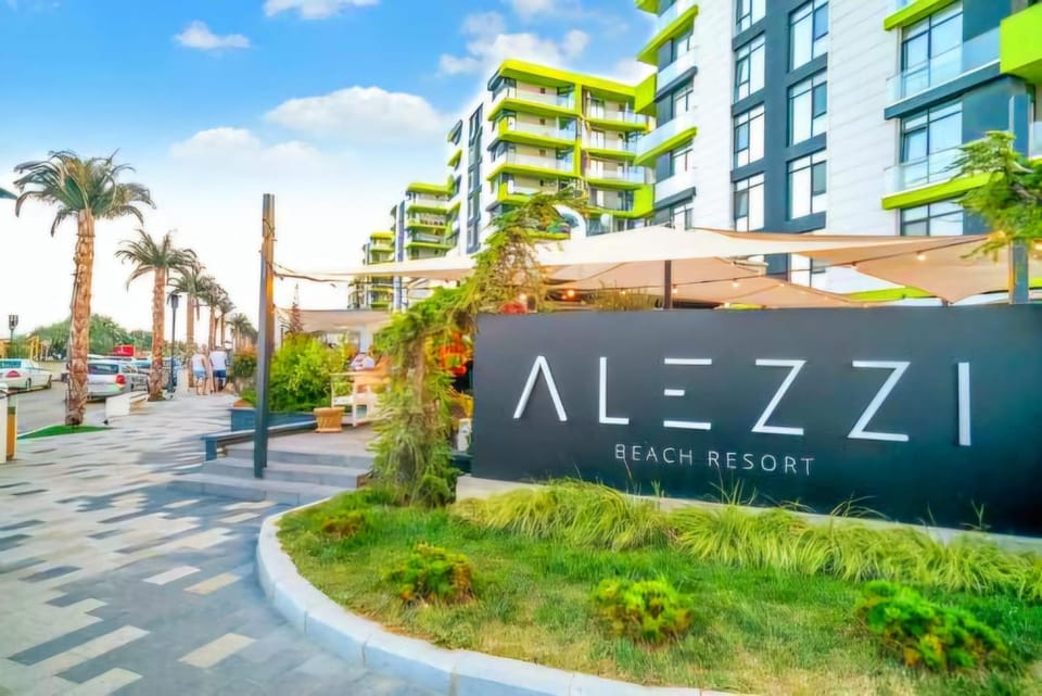 Luxury Double Studio -Beach Pool & Spa Resort Apartment in Constanța County