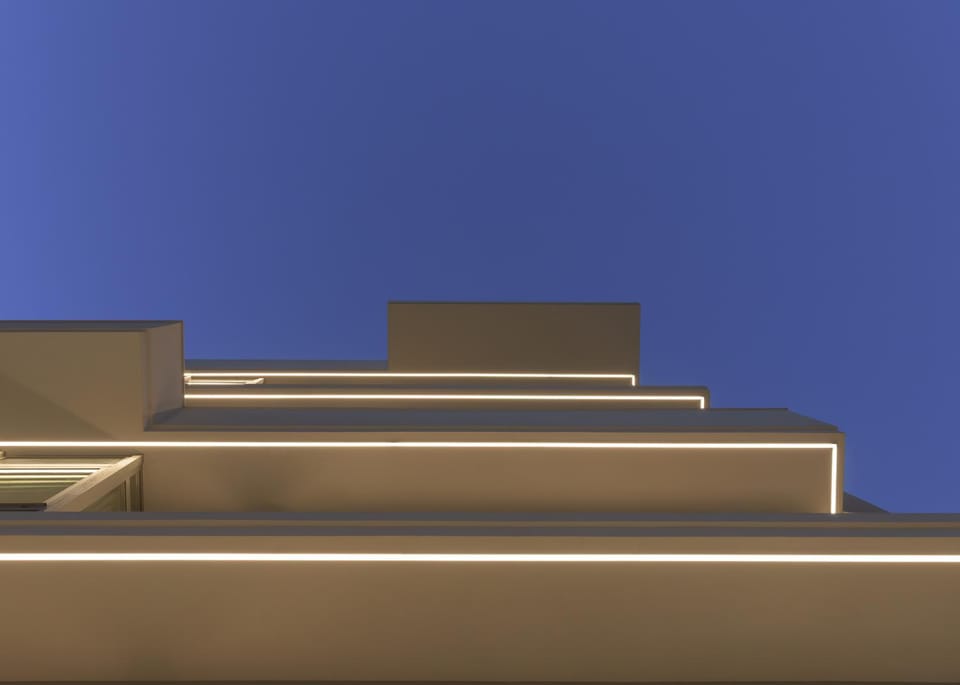 Facade/entrance, Night