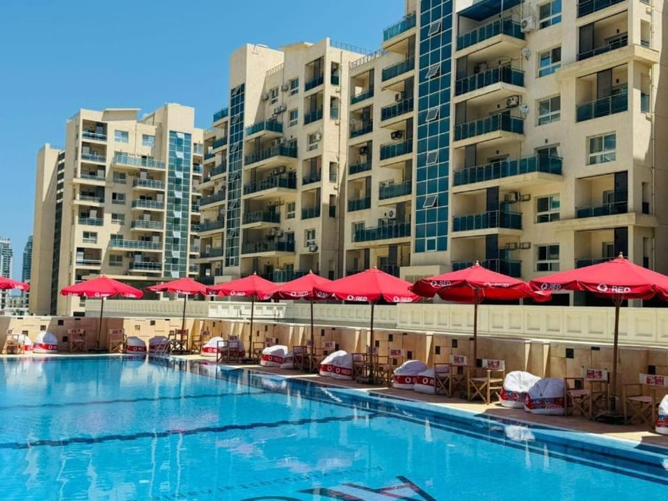 برج الداون تاون العلمين إطلاله البلازا والبحر بالقرب من فندق ريكسوس Apartment in Egypt