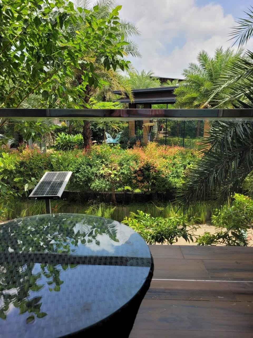 Ivory stays Luxury Private Pool Villa Near Tungarli ,Jacuzzi Family & Party Friendly Villa in Lonavla