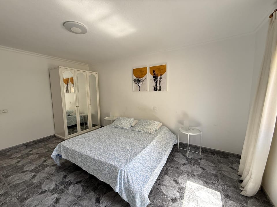 Living room, Bedroom