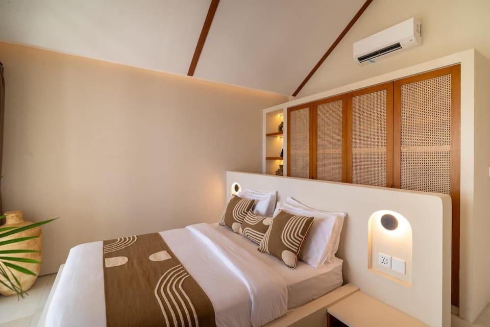 Luxury Uluwatu Designer Loft Villa -Private Pool House in Bali