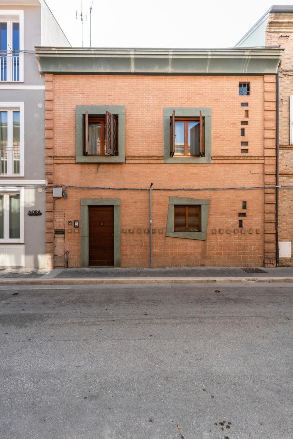 Chic Garden House Central Private Parking Apartment in Civitanova Marche