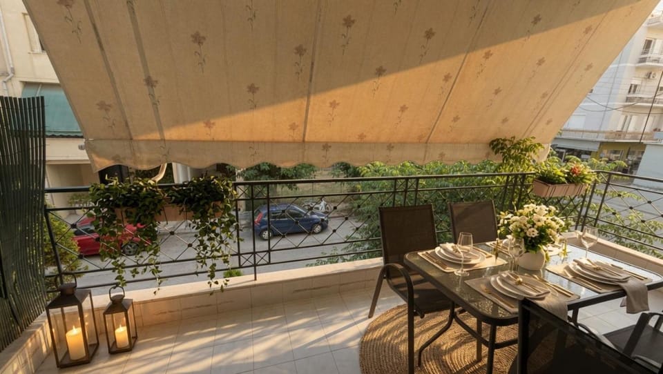 Kalamata Deluxe Suite By AGGELOS Apartment in Messenia