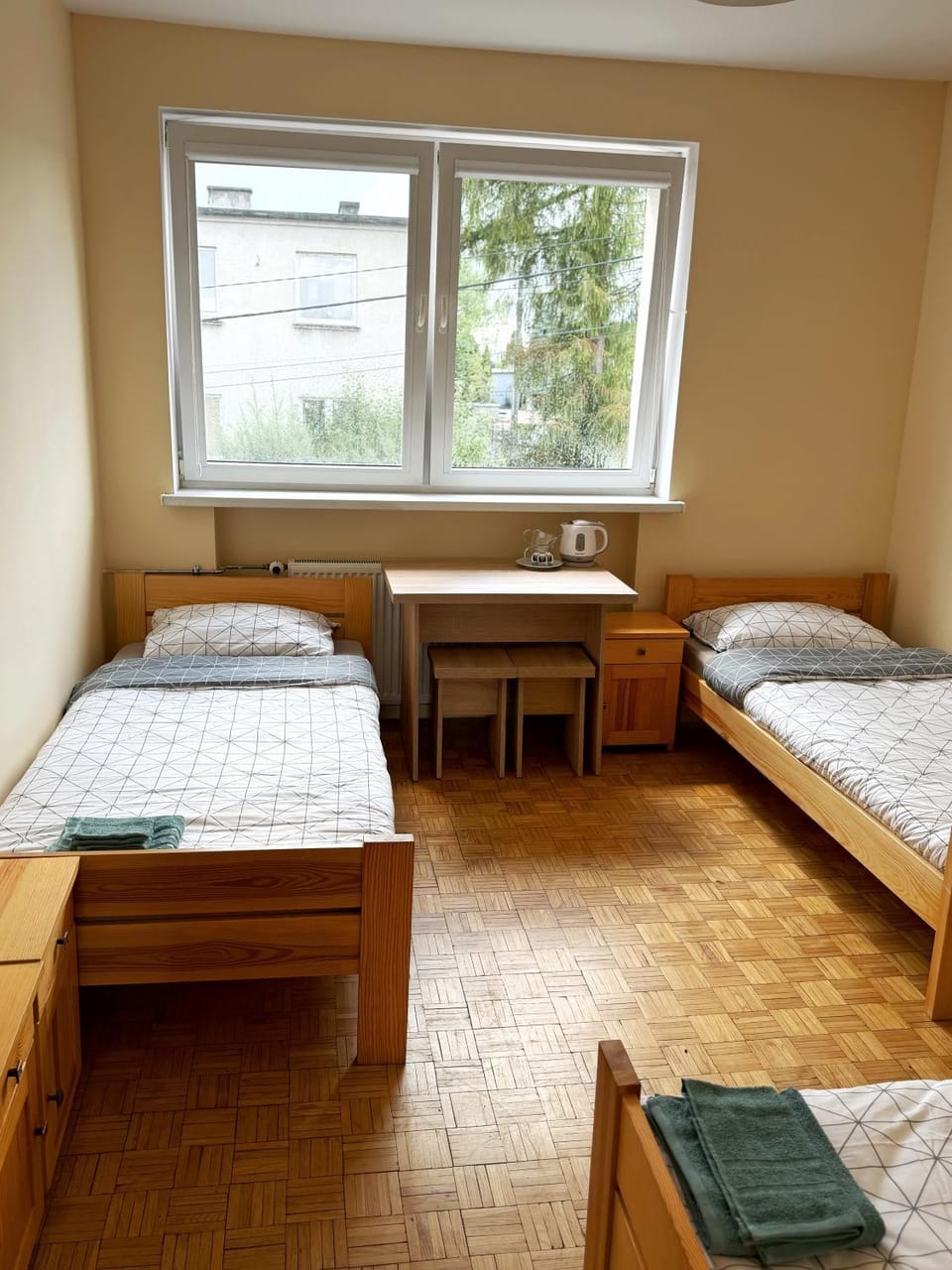Photo of the whole room, Bedroom, towels