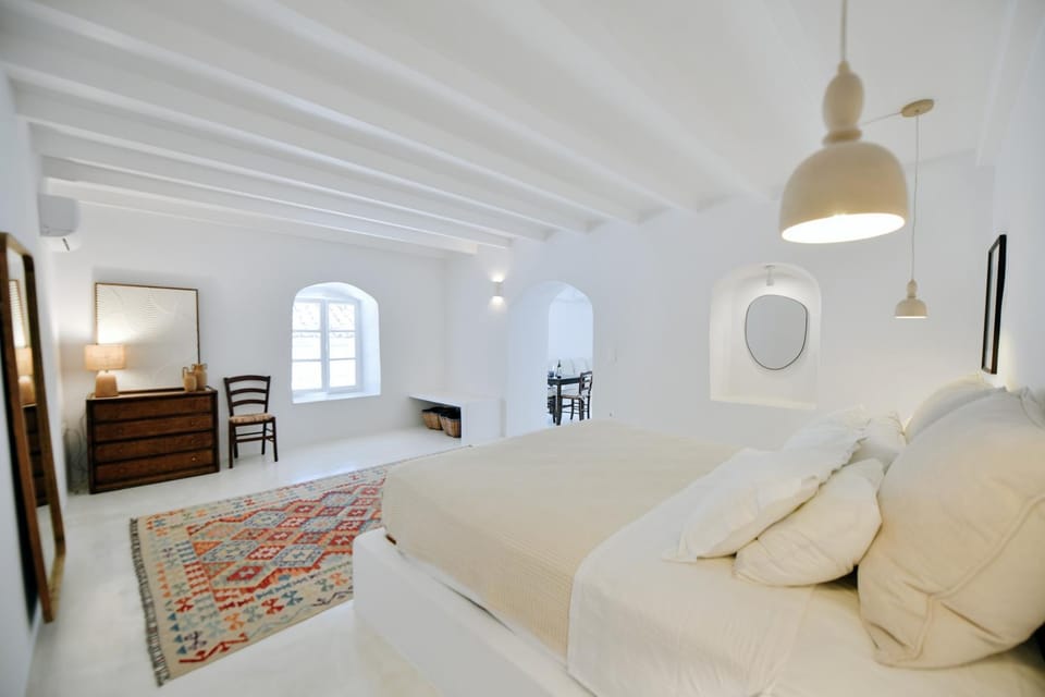 Hydra Hospitality Nest Apartment Apartment in Islands