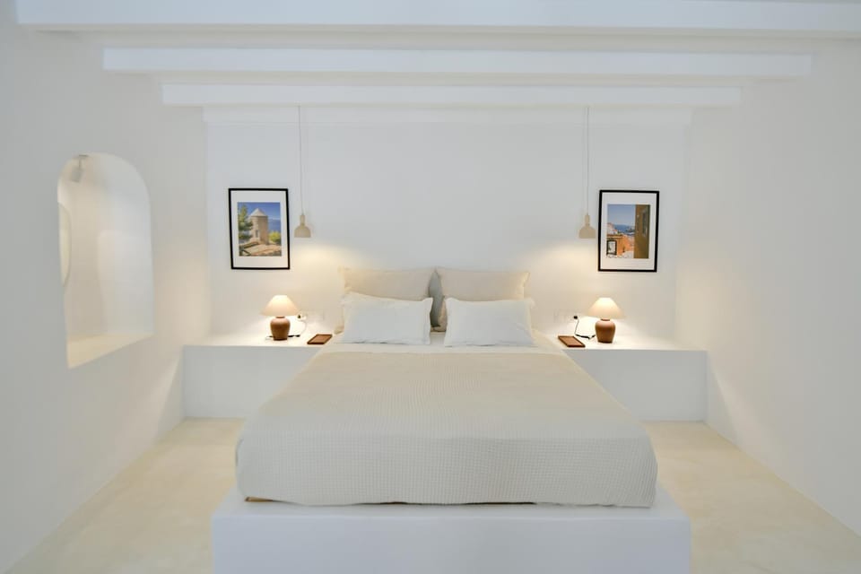 Hydra Hospitality Nest Apartment Apartment in Islands