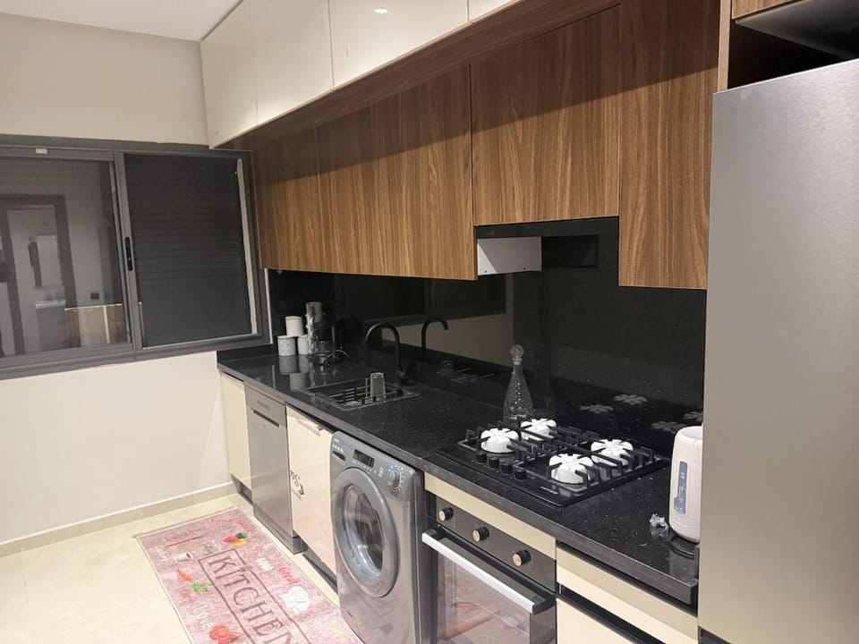 Appart neuf résidence luxe accès plage et piscines Apartment in Casablanca-Settat