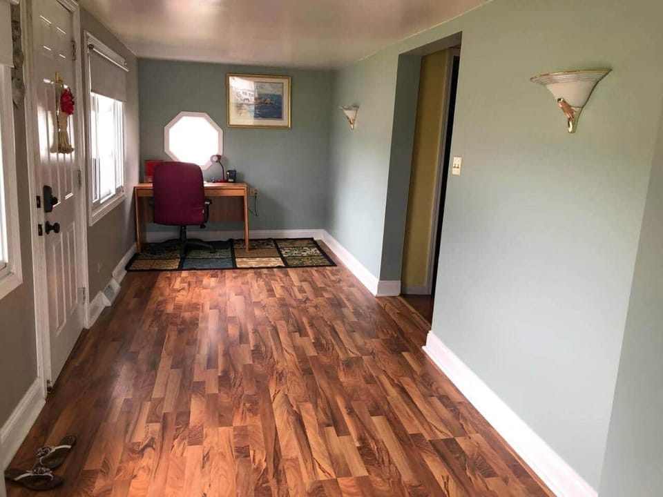 Cozy 3BR Retreat Near Warren Dunes & Breweries House in Sawyer