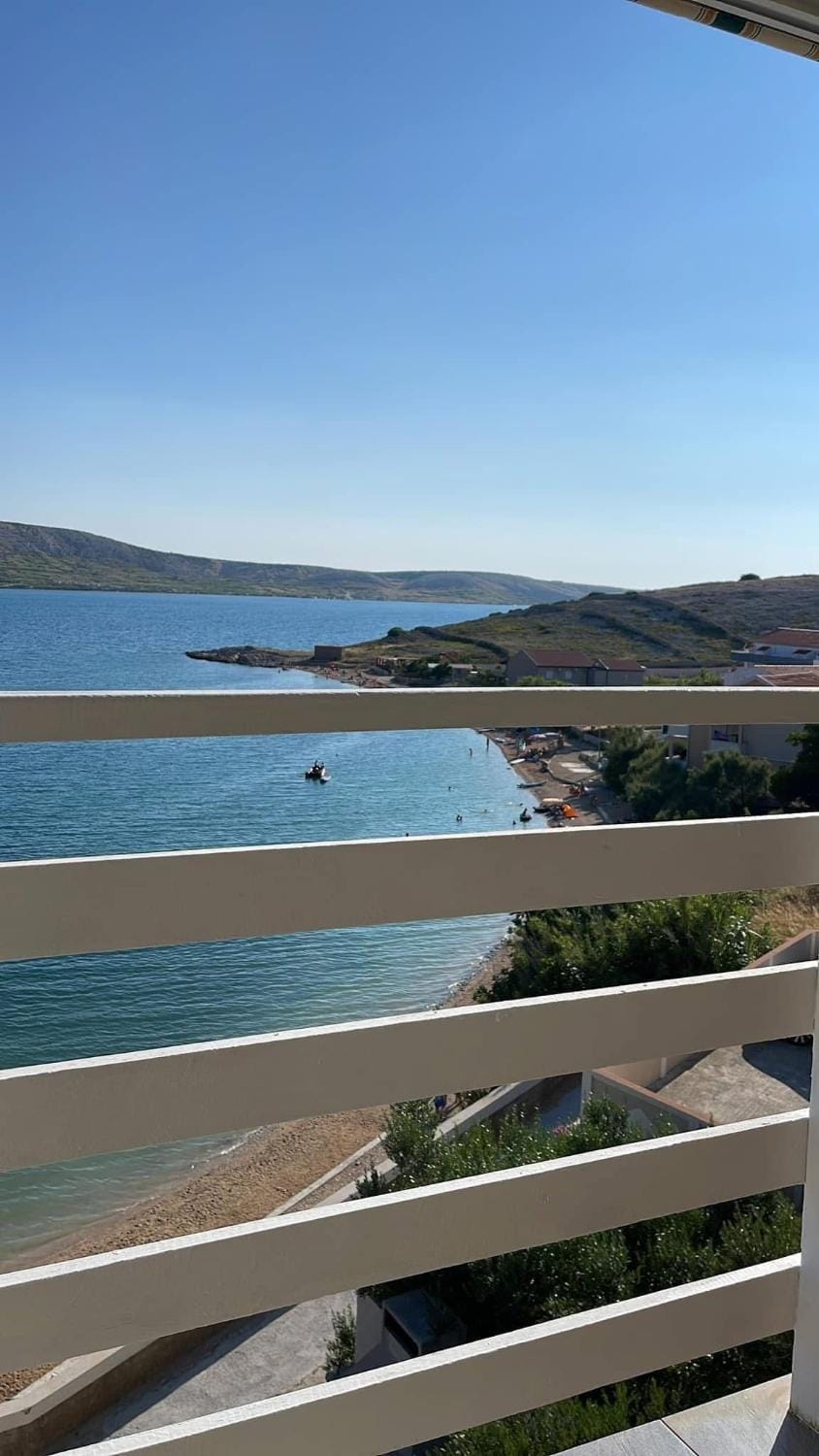 Apartmani Ante - Zubovići, otok Pag Apartment in Zadar County