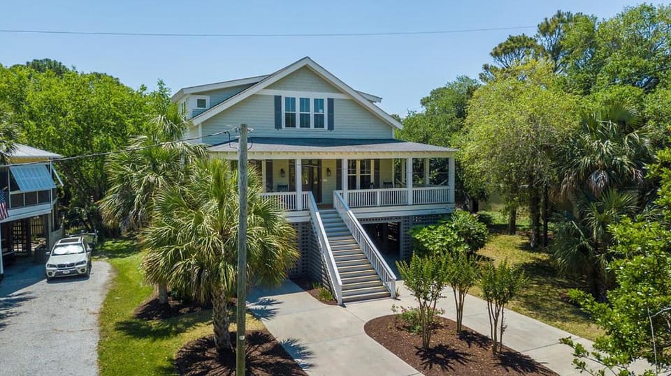 West Hudson Avenue 0219 - Moore to Life House in Folly Beach