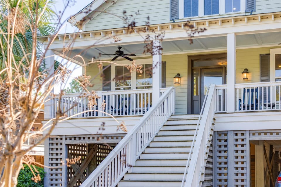 West Hudson Avenue 0219 - Moore to Life House in Folly Beach