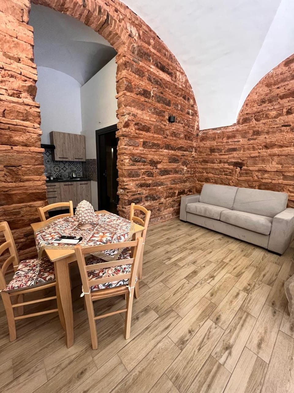 Fisicaro Holiday Home 28 Apartment in Catania