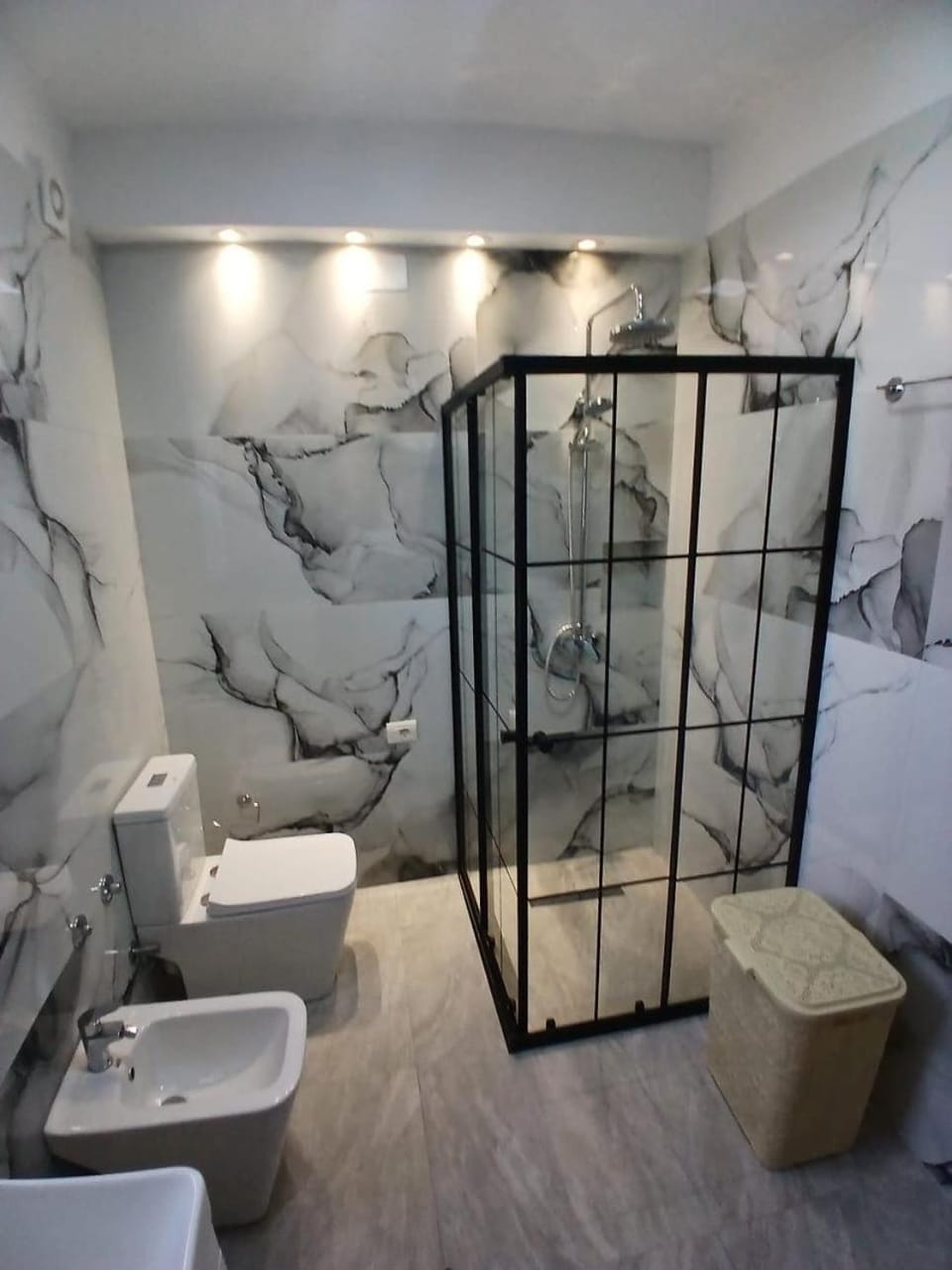 Shower, Bathroom