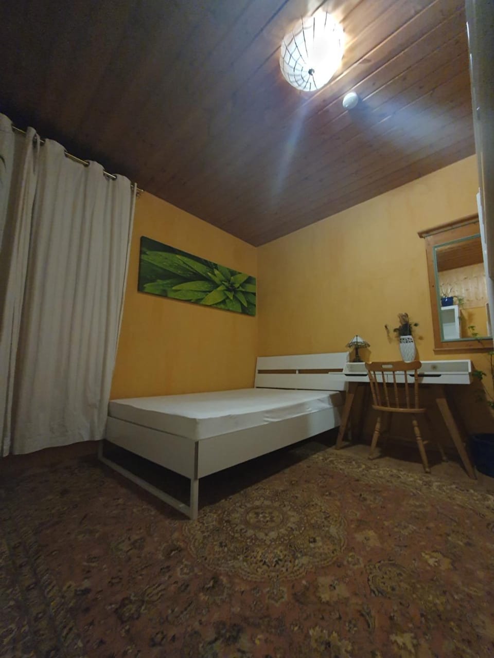 Sleep & Go - Vierbettzimmer mit Gemeinschaftsbad Bed and Breakfast in Sonthofen