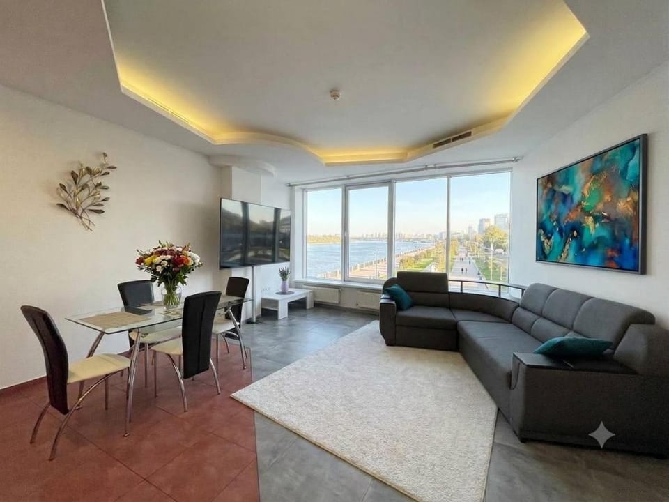 Мост сити апартаменты Джакузи вид река Apartment in Dnipro