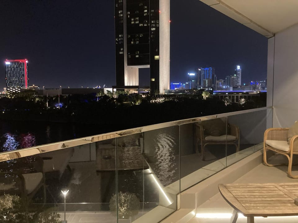 Luxury Escape in The Heart of Bahrain Bay Apartment in Manama
