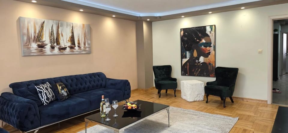 2 Bedroom Luxury in the Supercenter Apartment in Burgas