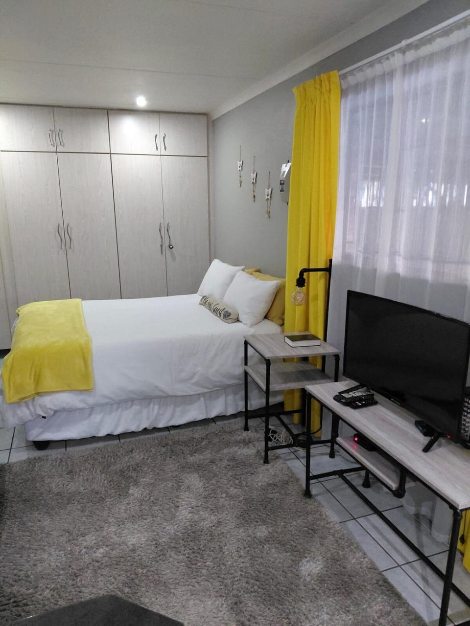 Communal lounge/ TV room, Bed