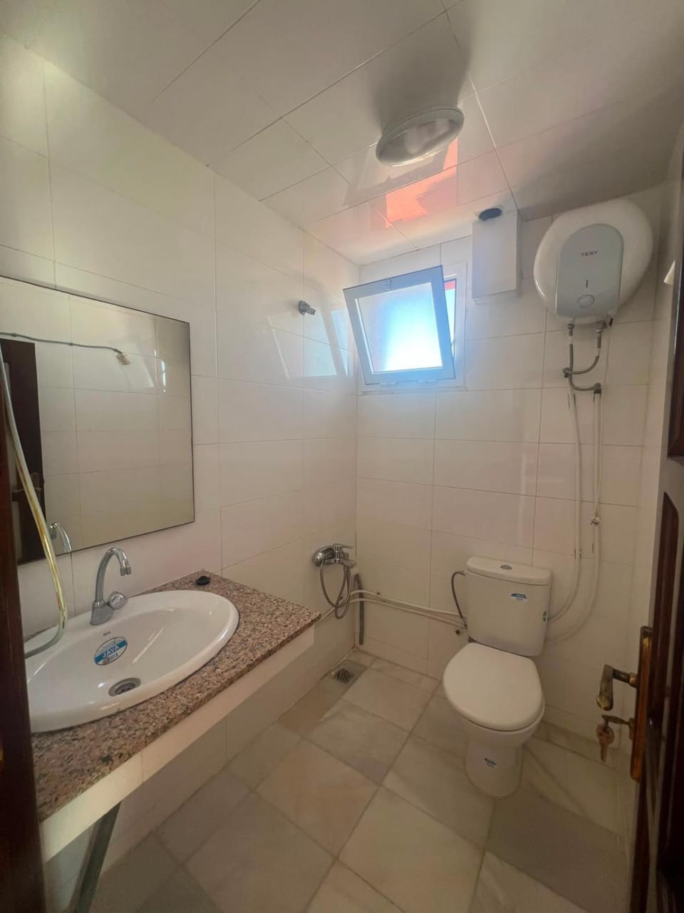 Shower, Toilet, bidet
