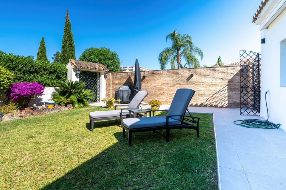 Patio, Garden, Garden view