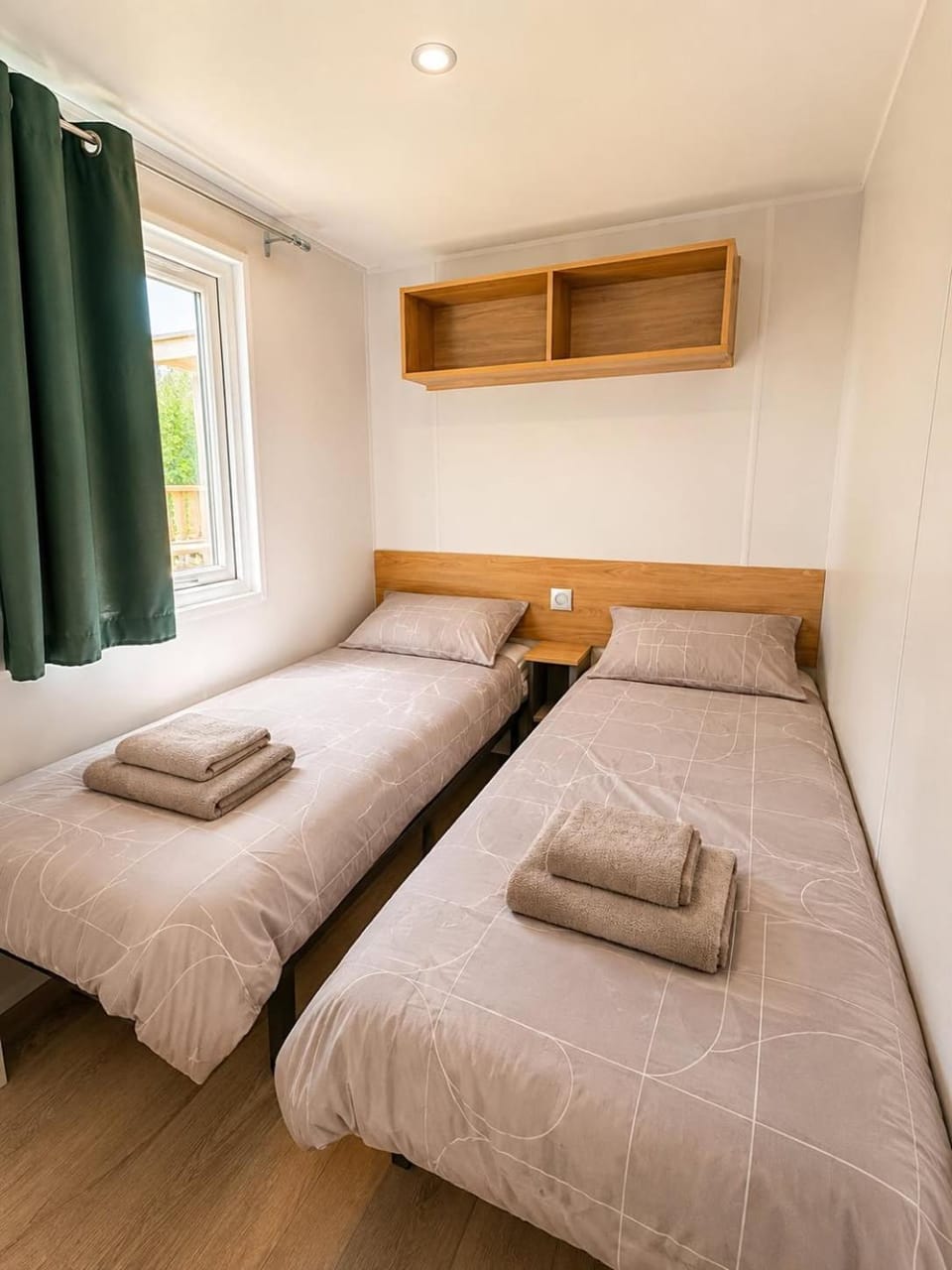 Petit Cocon neuf avec Clim dans Camping Siblu 4etoiles Campground/ 
RV Resort in Capbreton